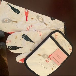 NWT Kate Spade oven mitt, pot holder, and kitchen towel
